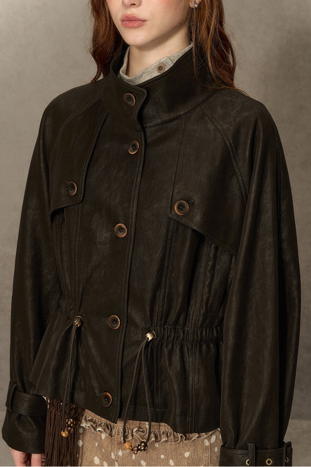 Kaffeefarbene Lederjacke