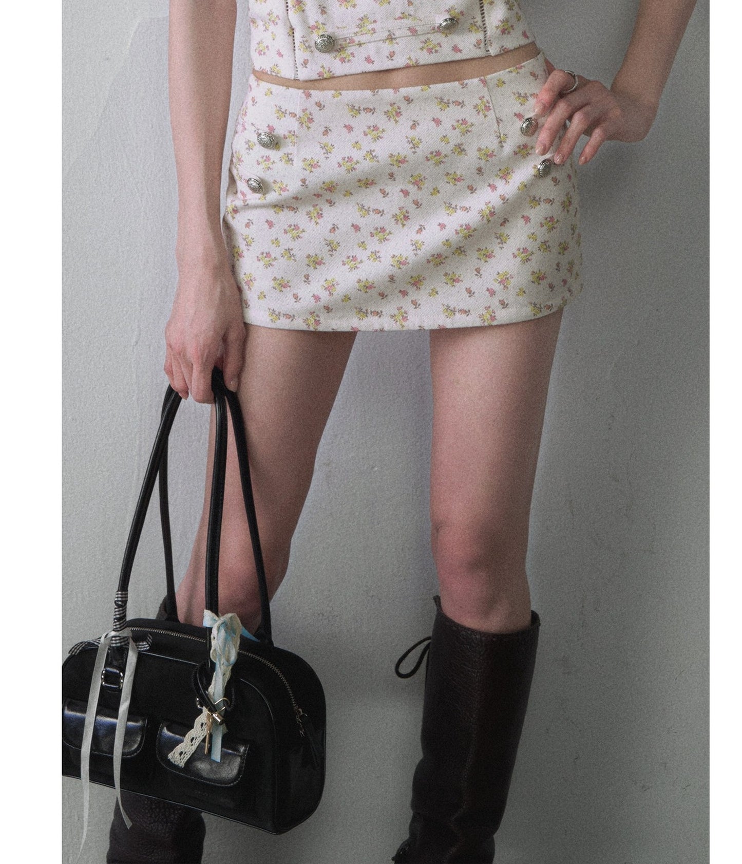 Floral Metal Buckle Tube Top and Hip-Hugging Mini Skirt Set-Up