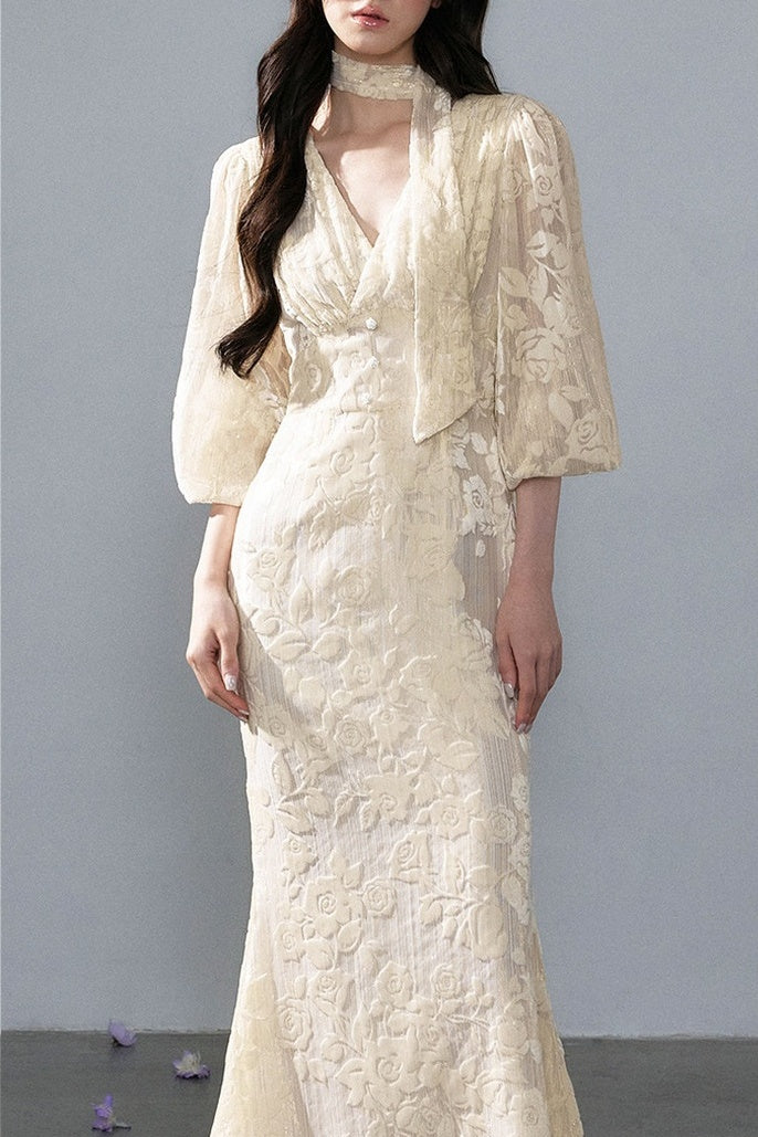 Robe rétro française en jacquard dentelle à col V