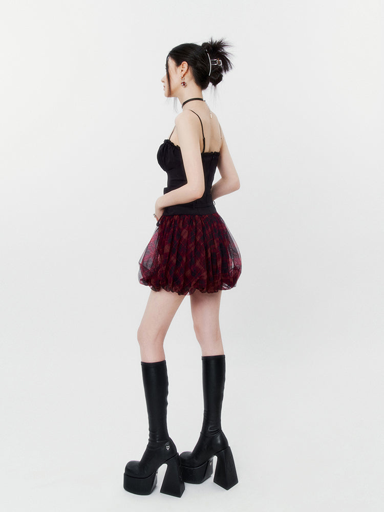 Camisole noire à volants