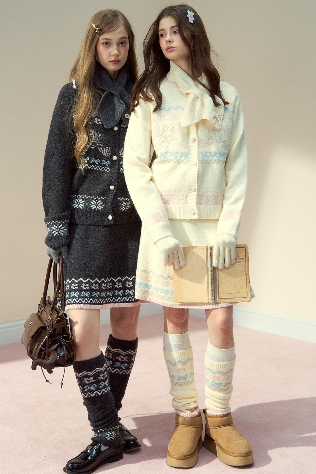 Winter Wool Bow Scarf