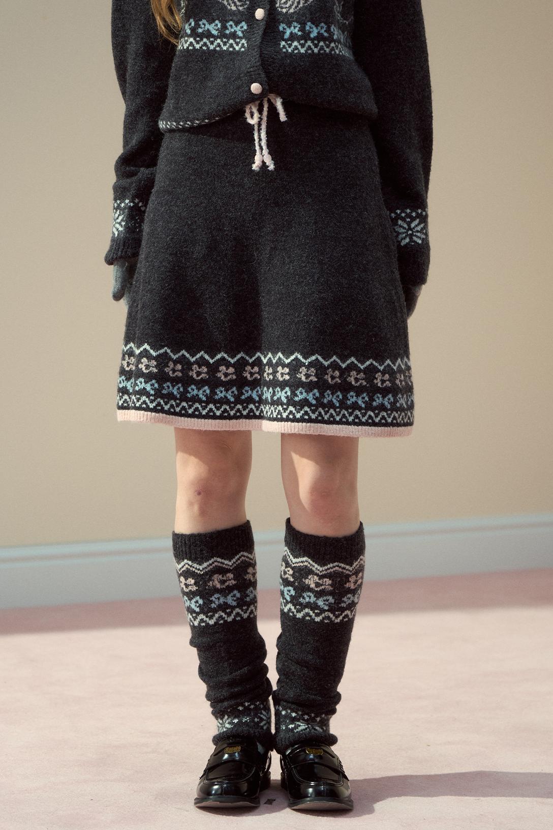 Vintage Grey Knitted Leg Cover