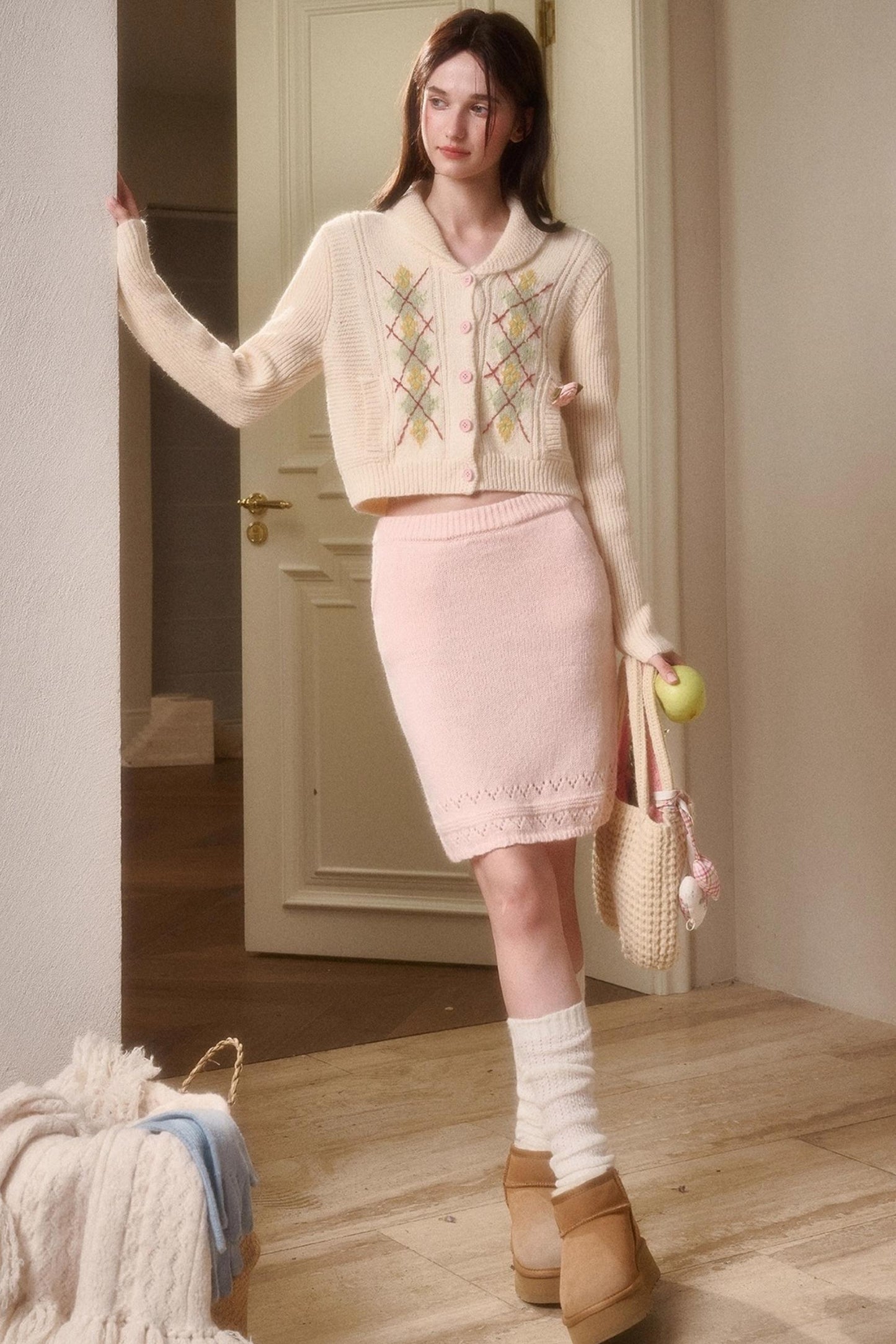 Galaxy Wool Knit Pinkish Skirt Set-Up