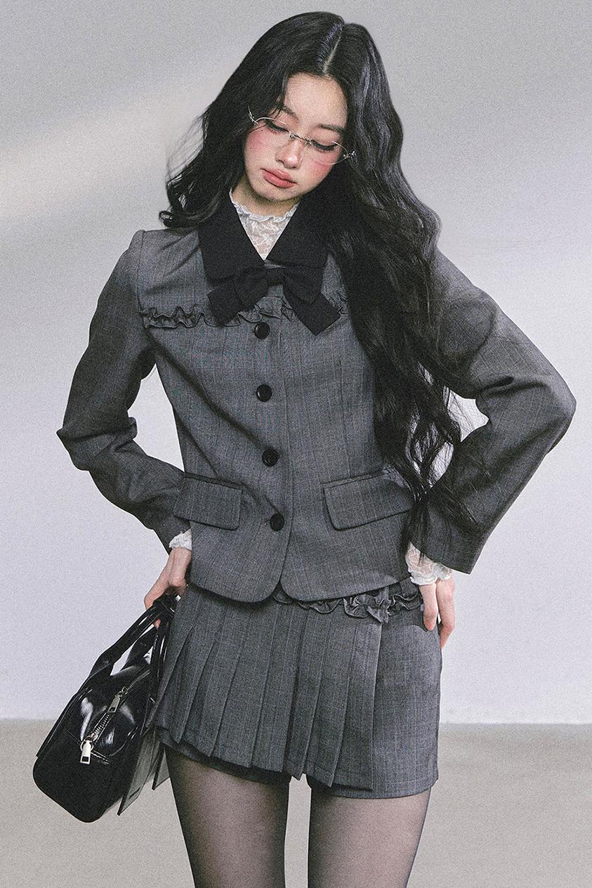 French Pleated Short Skirt Set-Up