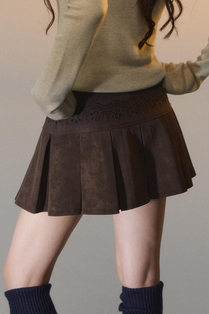 Somesowe Lace Spliced Velvet Pleated Leather Skirt