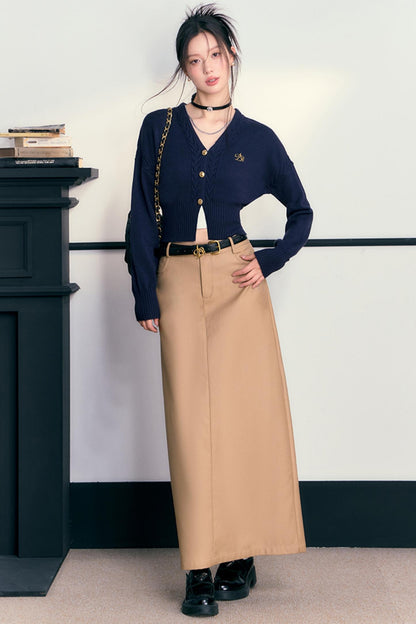 Embroidered V-Neck Short Knit Cardigan