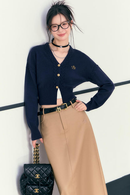 Embroidered V-Neck Short Knit Cardigan