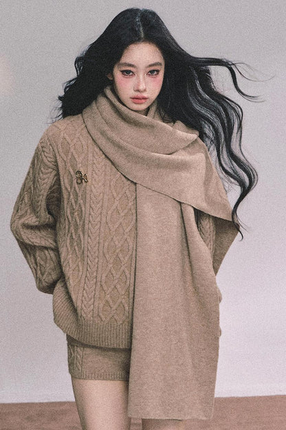Winter Knitted Scarf Sweater Shorts Set-Up