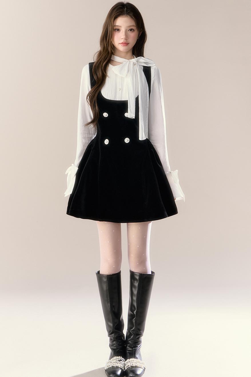 Sophia conjunto de vestido con tirantes y cordones