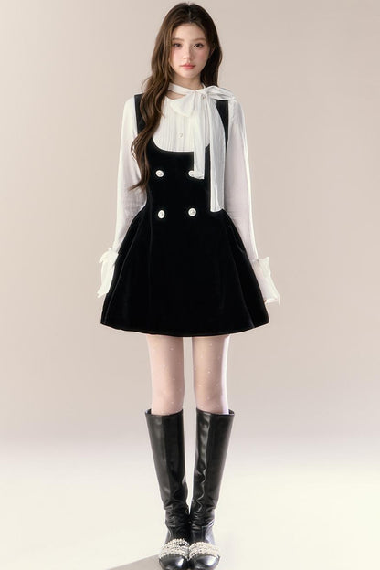 Sophia conjunto de vestido con tirantes y cordones