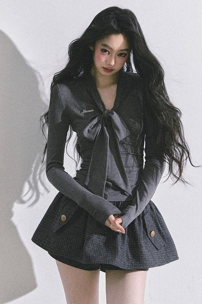 Minimalist Korean V-Neck Slim T-Shirt