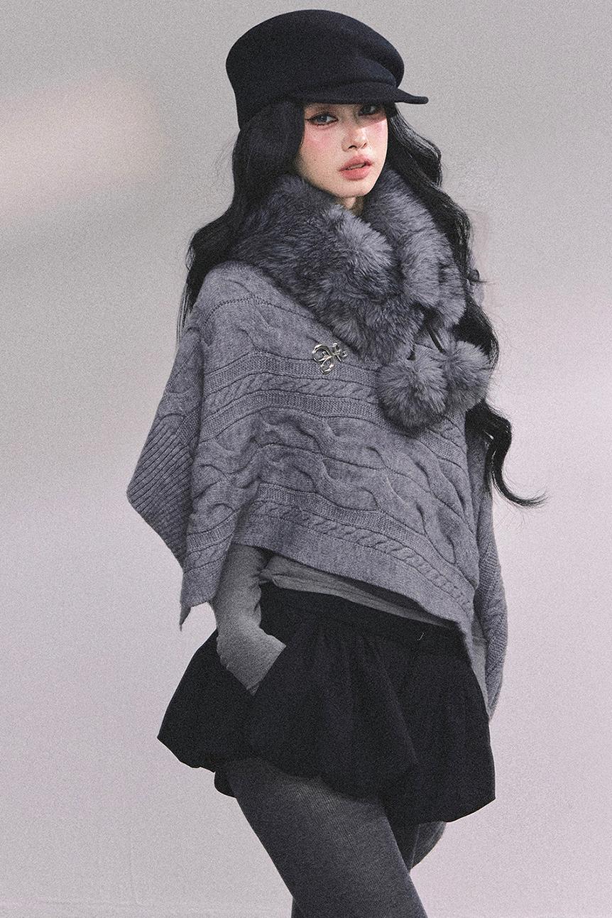 Twist Gray Knit Sweater Cloak