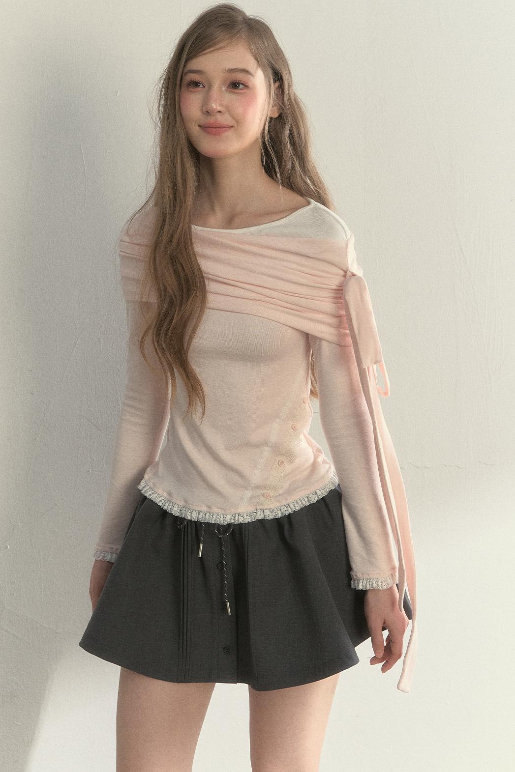 Retro Streamer Shoulder Top