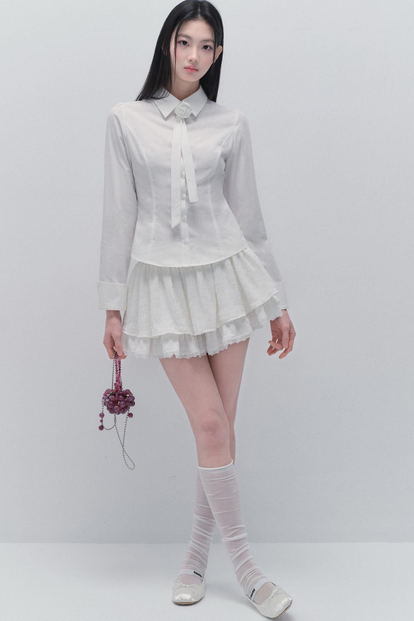 Kollegiales Krawatten-Taille Hemd-Set-Up 