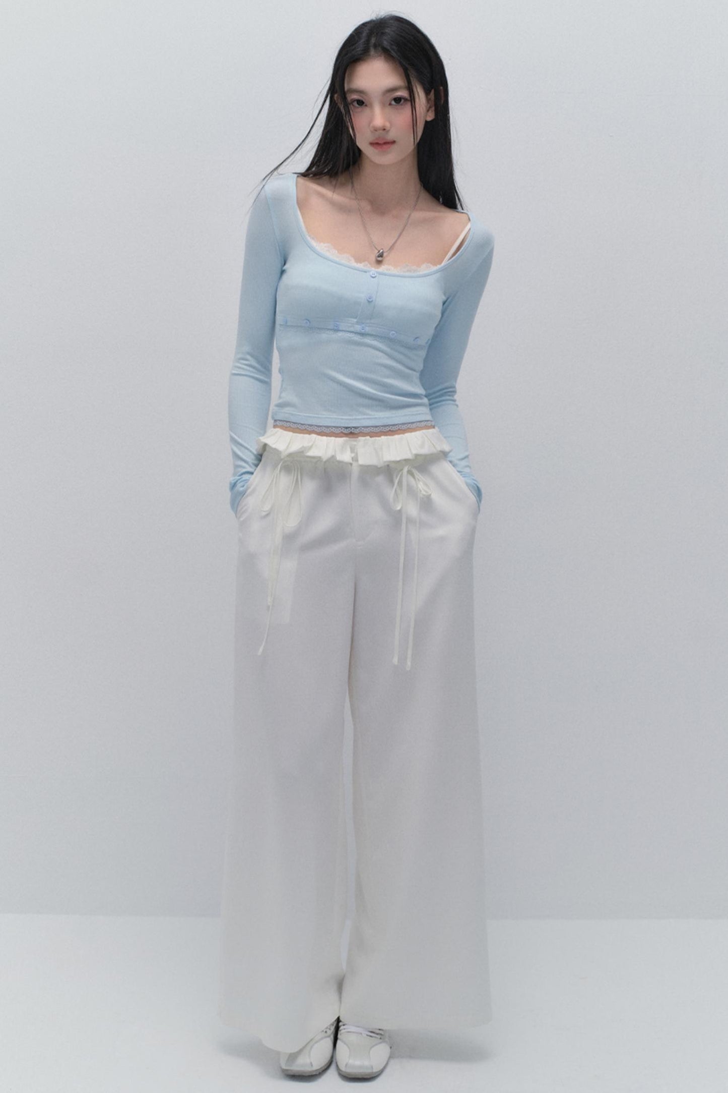 Falsches zweilagiges Basisshirt 