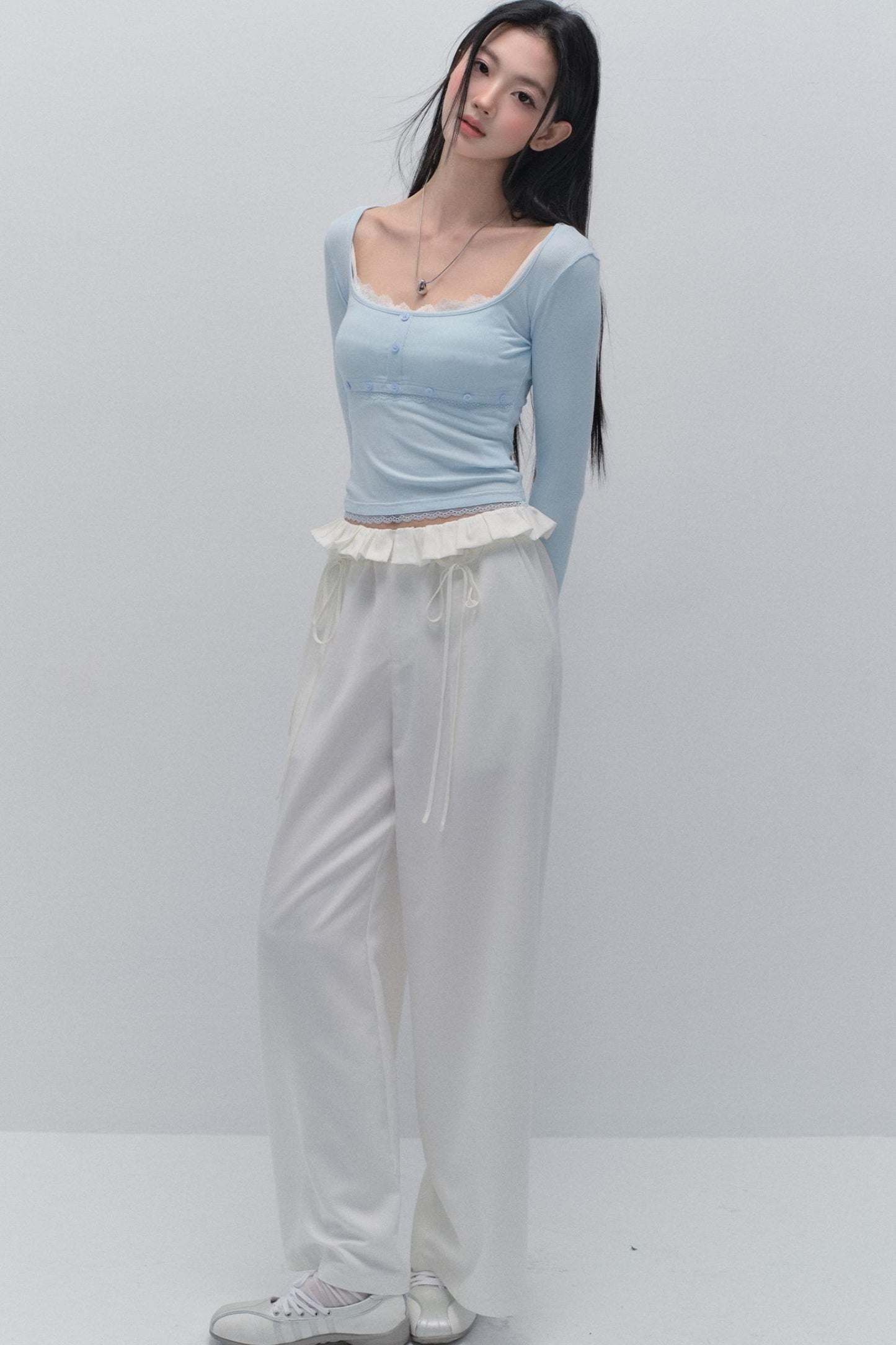 Relaxed Fit Mop Pants