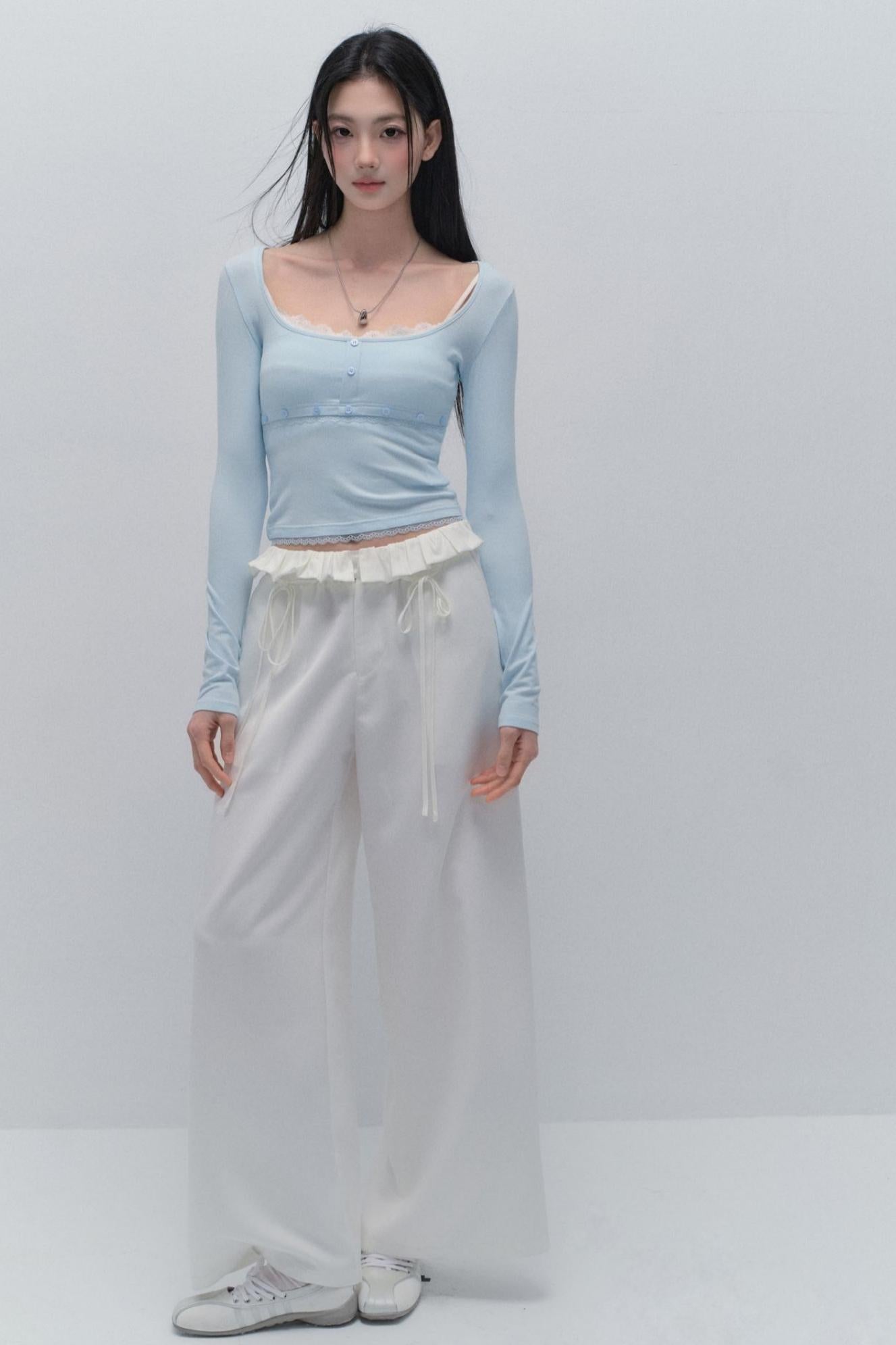 Falsches zweilagiges Basisshirt 