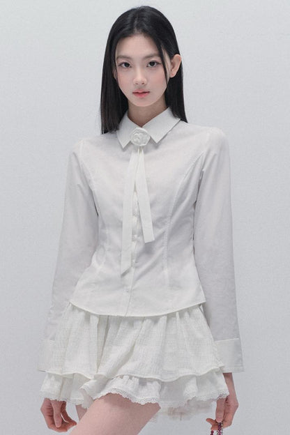 Kollegiales Krawatten-Taille Hemd-Set-Up 