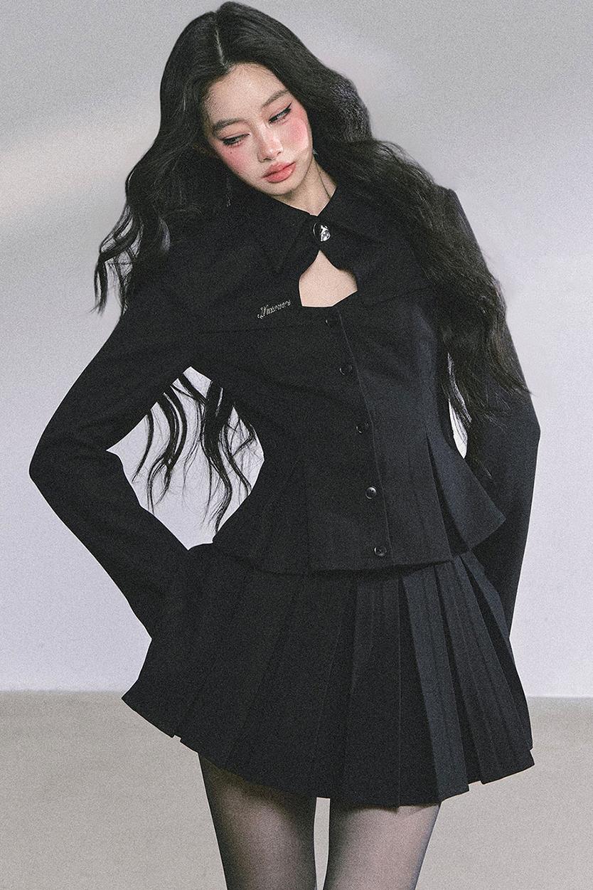 Gatsby Daughter Two-Piece Black Jacket Set-Up