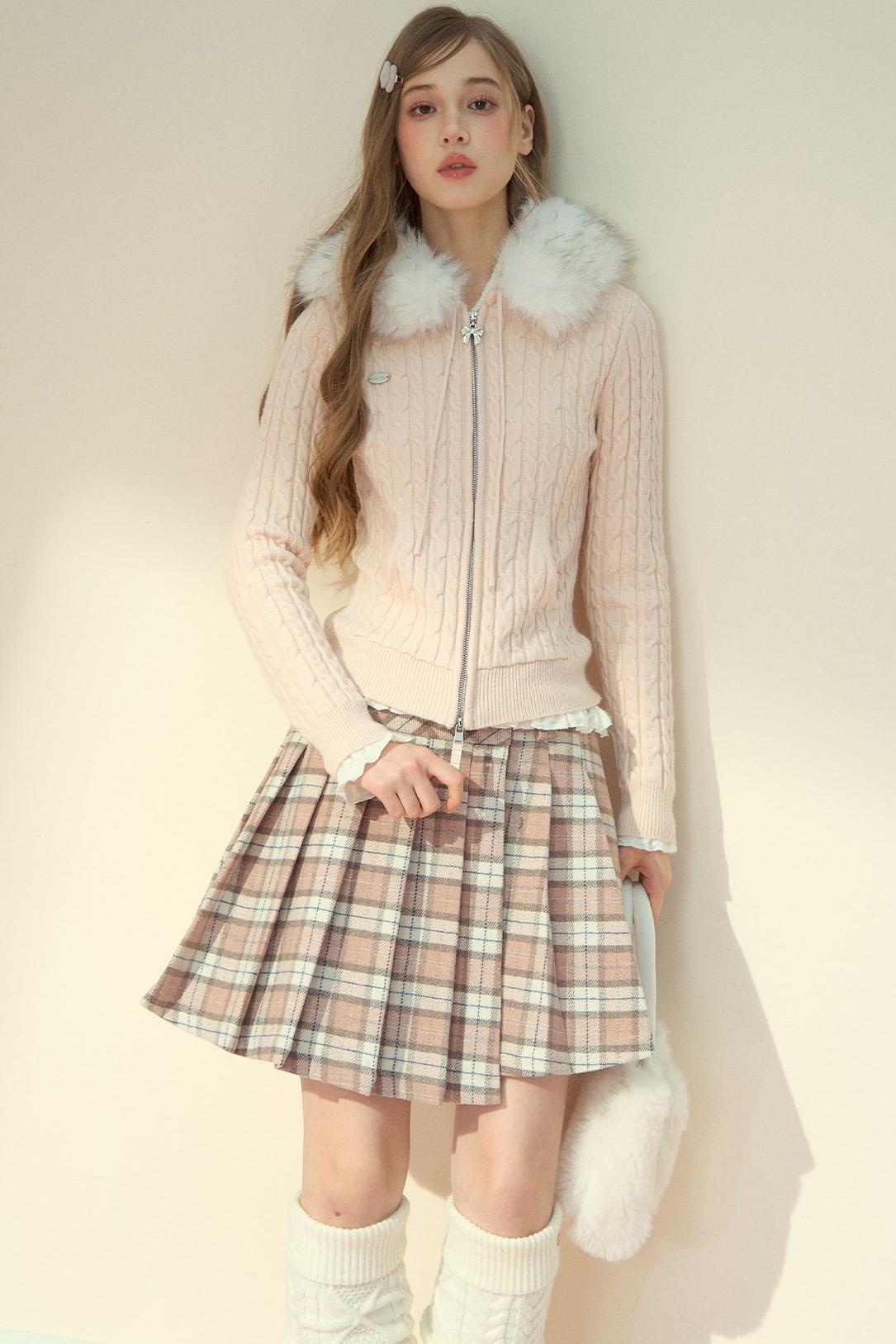 Milk Powder Fur Collar Knit Jacket