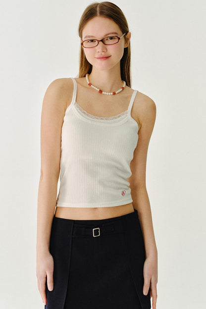 심플 레이스 크롭 탑 