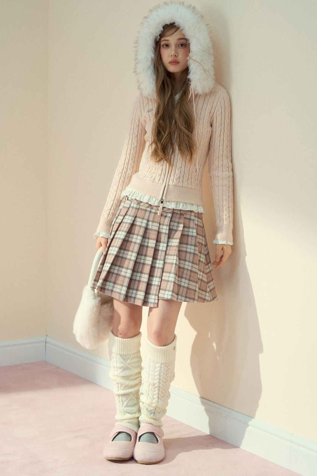 Milk Powder Fur Collar Knit Jacket