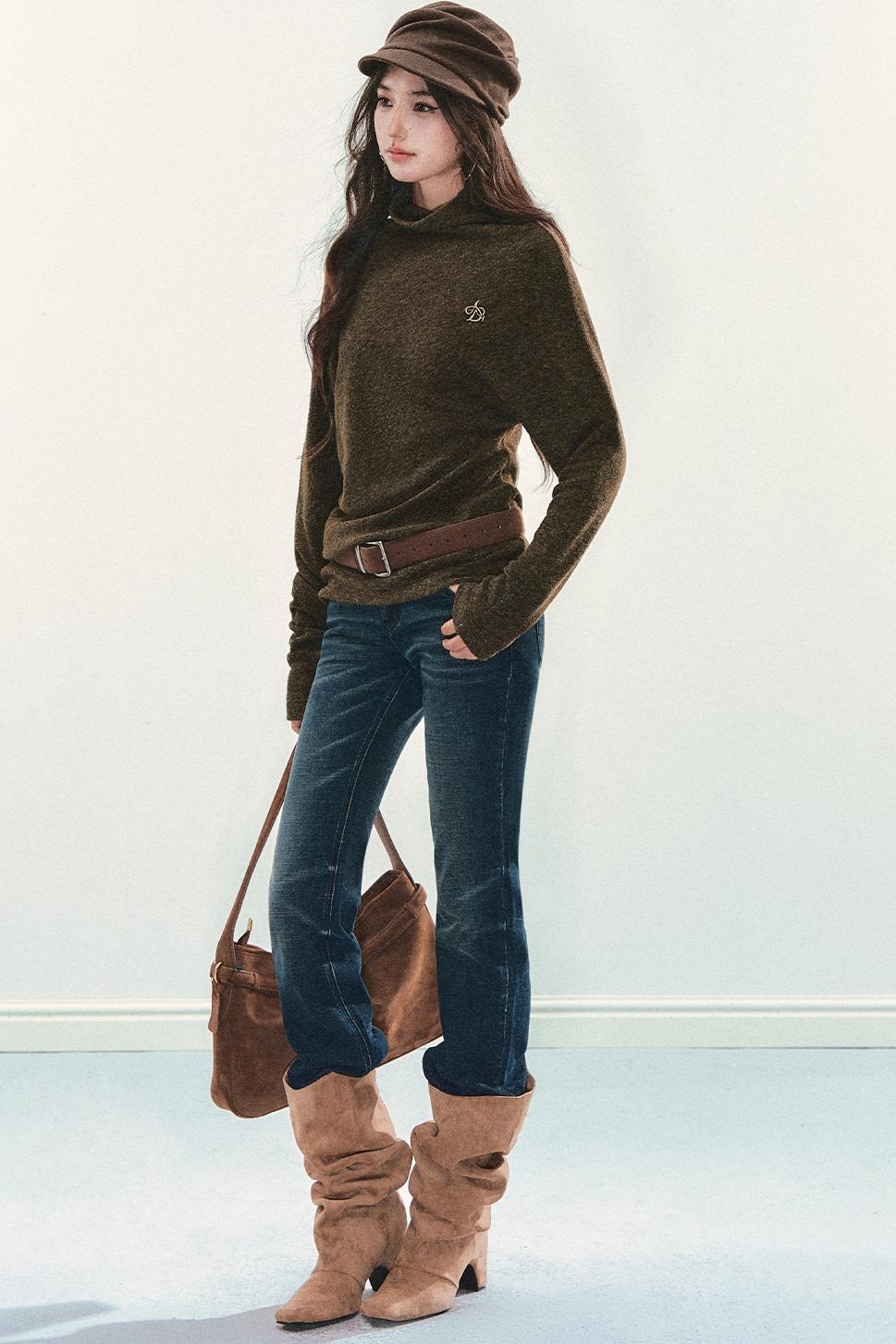 Bat Sleeve Stacked Collar Sweater