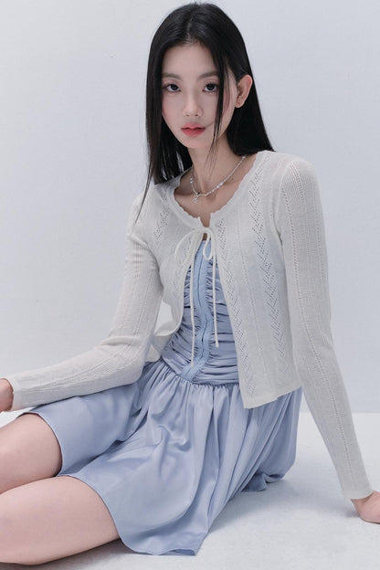 Fließendes Satin-Silhouette-Kleid 