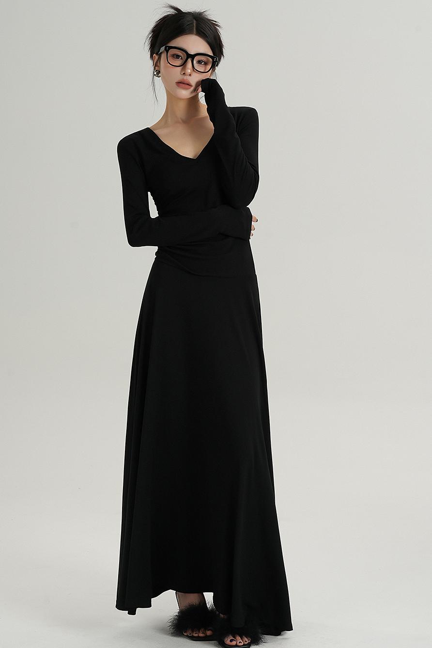 브이넥 블랙 롱 드레스 