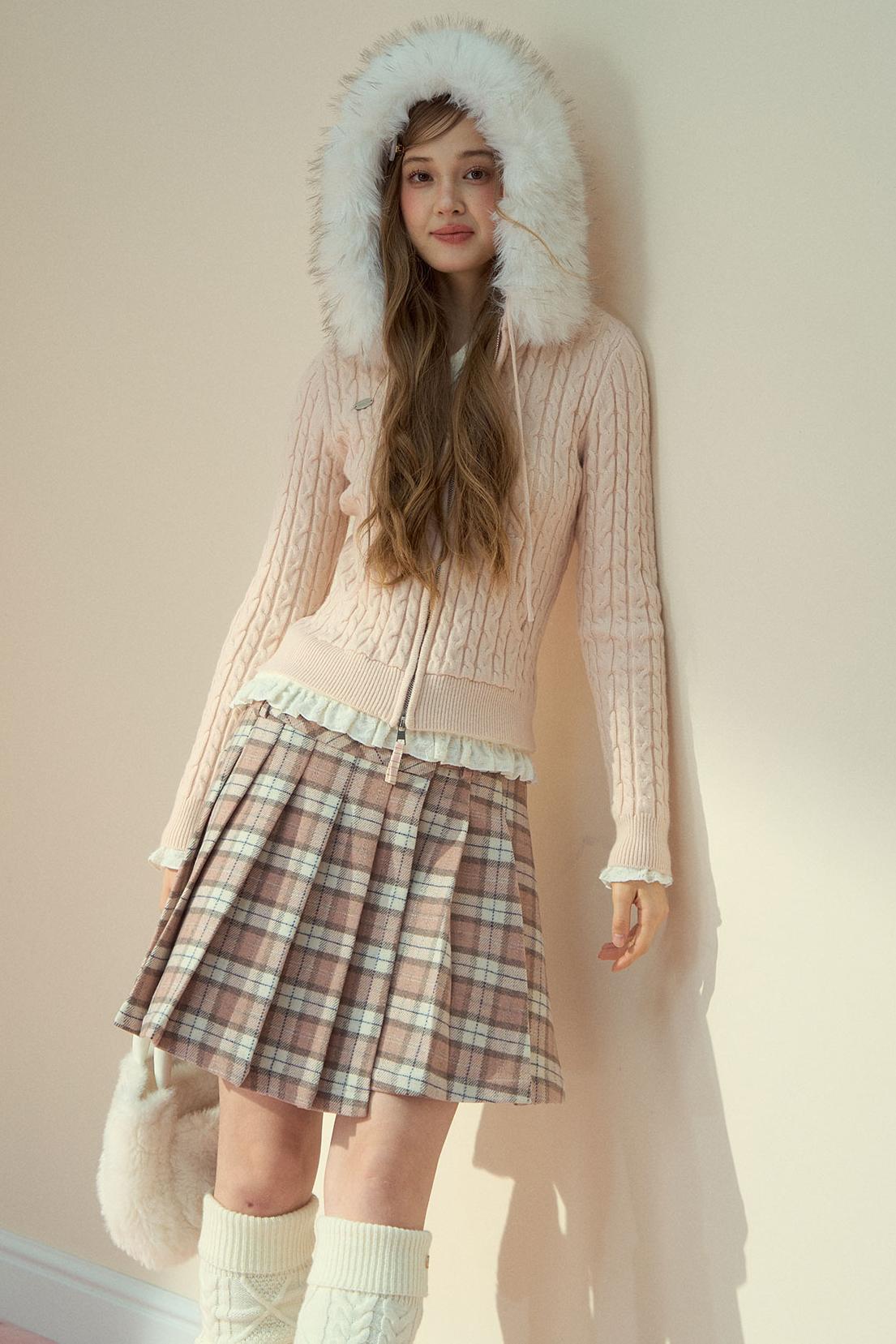 Milk Powder Fur Collar Knit Jacket