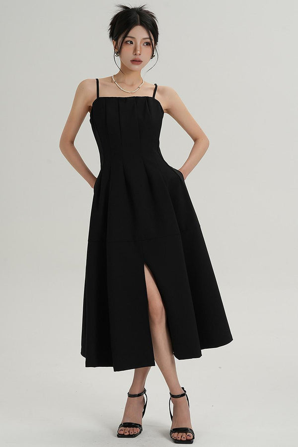 Hepburn-Style Black Halter Dress