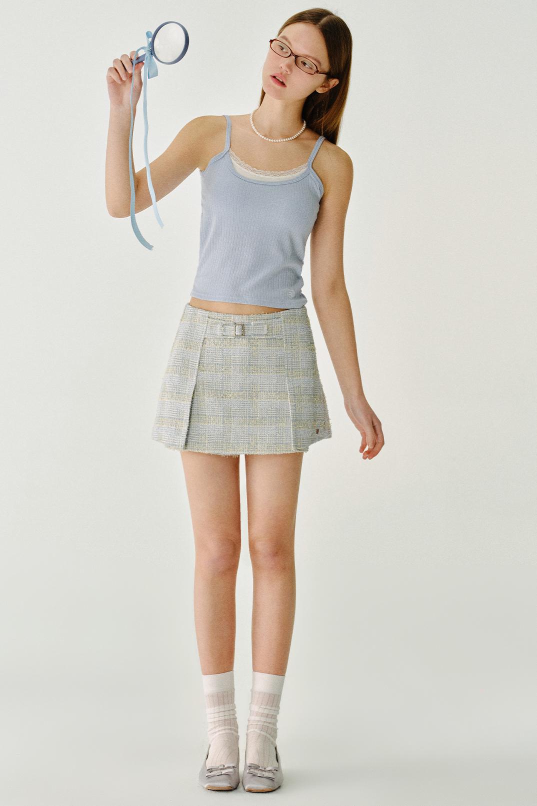 심플 레이스 크롭 탑 