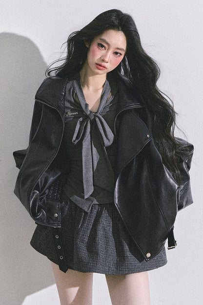 Minimalist Korean V-Neck Slim T-Shirt