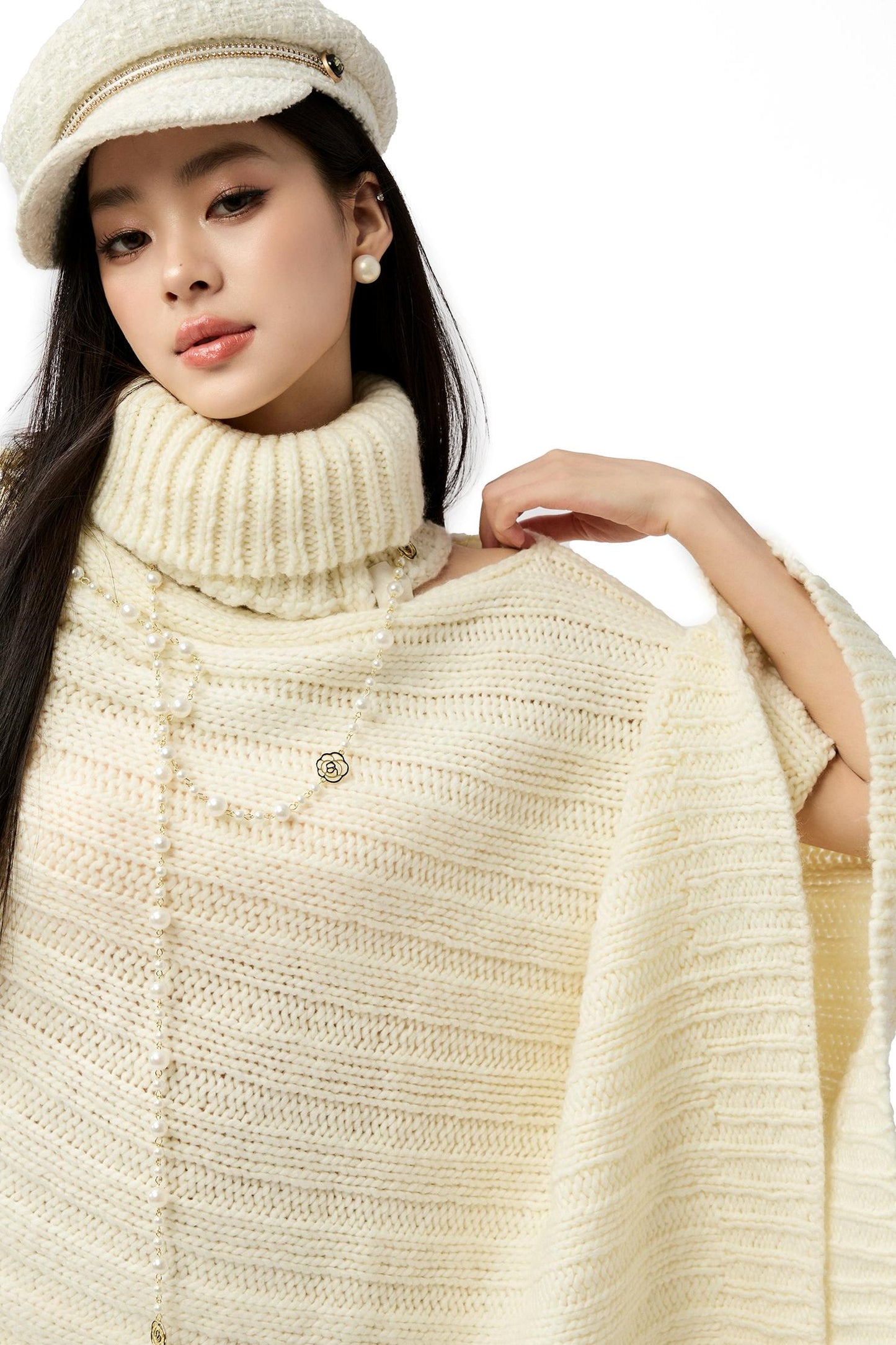 Pure Desire Knit Cloak Set-Up