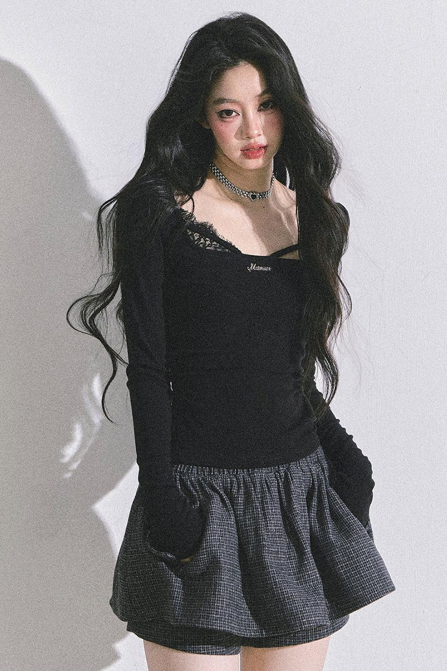 Wisdom Lace Long-Sleeved T-Shirt