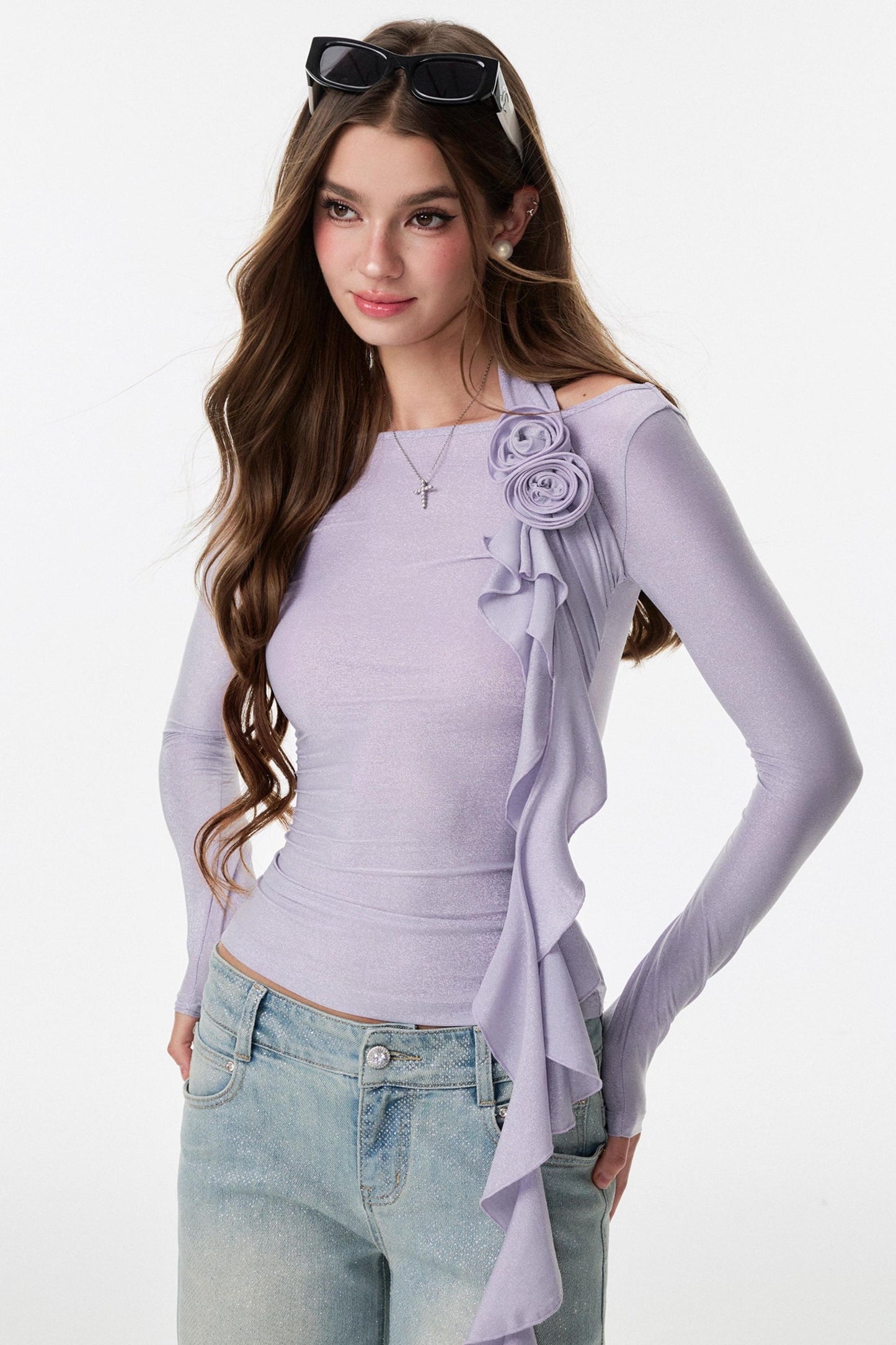 Entanglement Mesh Flower Pleated Off-the-Shoulder T-Shirt