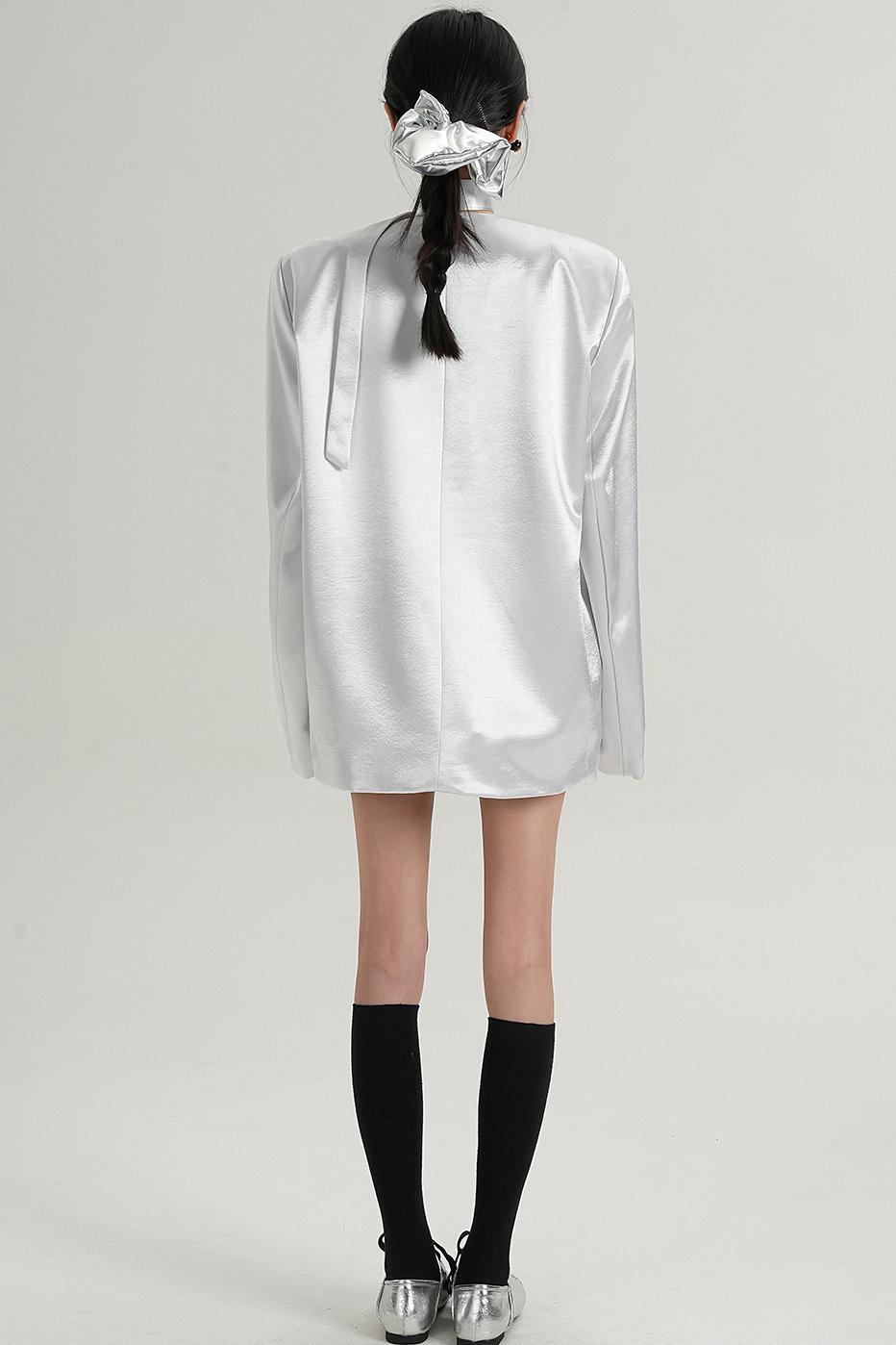 Glossy V-Neck Drape Jacket