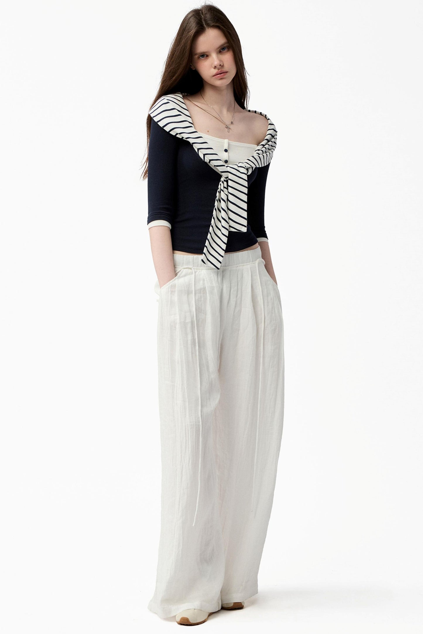 Lazy Navy Knotted Knitted Tops