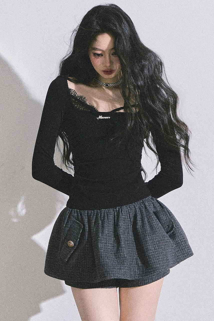 Wisdom Lace Long-Sleeved T-Shirt