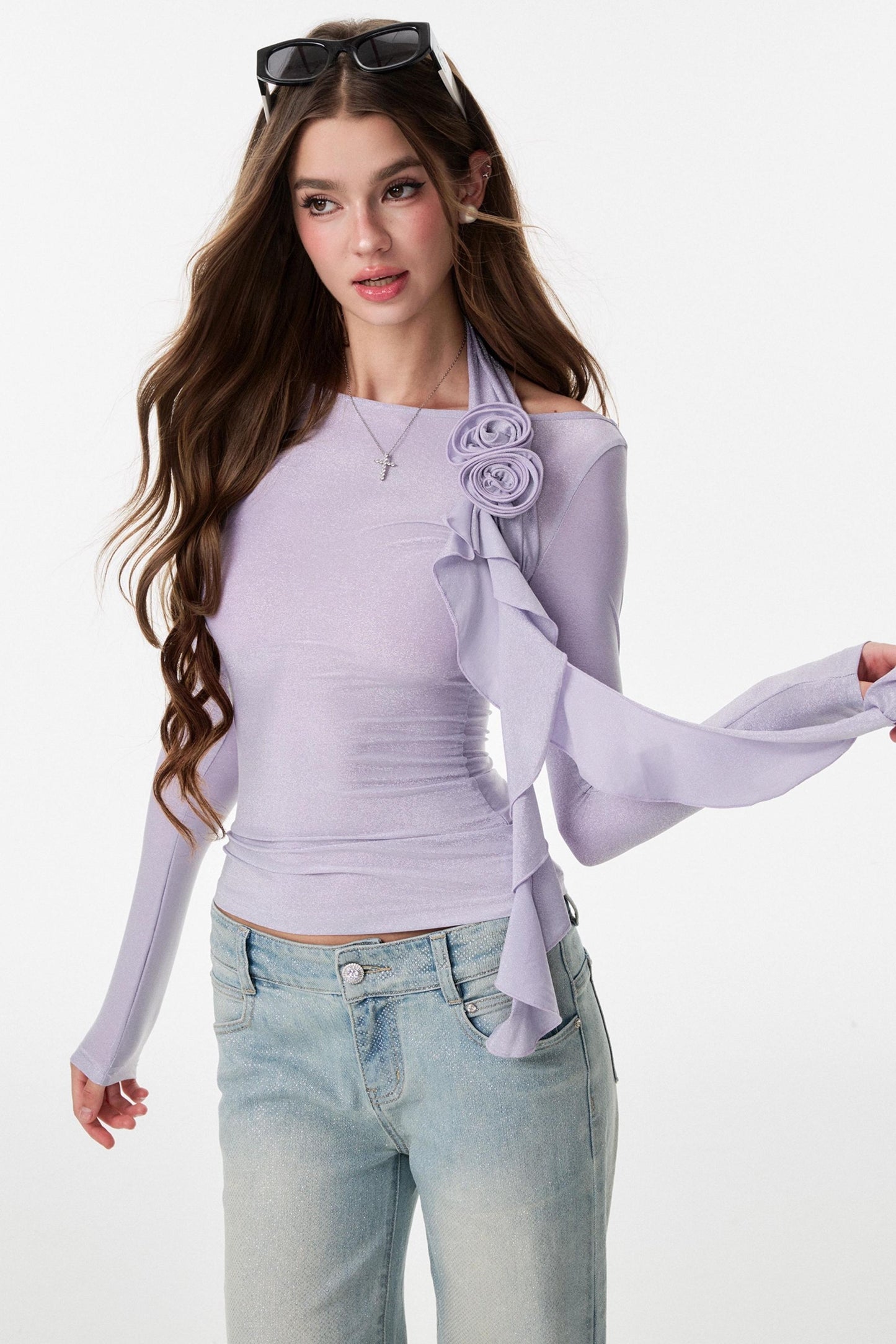 Entanglement Mesh Flower Pleated Off-the-Shoulder T-Shirt