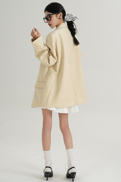 Chic Black And Cream Elegant Jacket