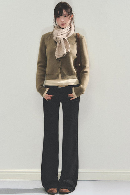 Slimming U-Neck Long-Sleeved T-Shirt