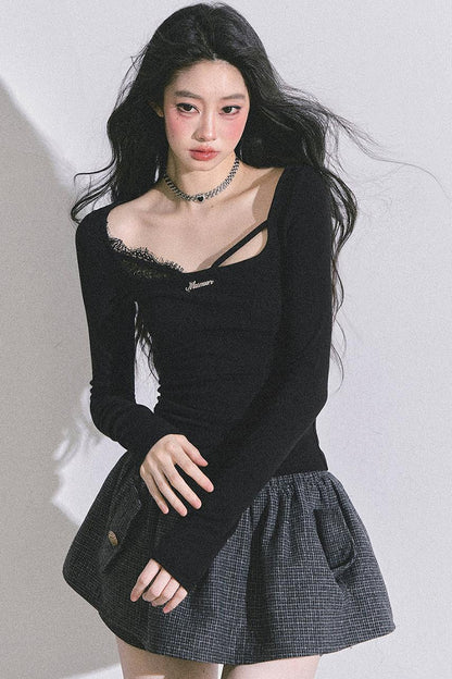 Wisdom Lace Long-Sleeved T-Shirt