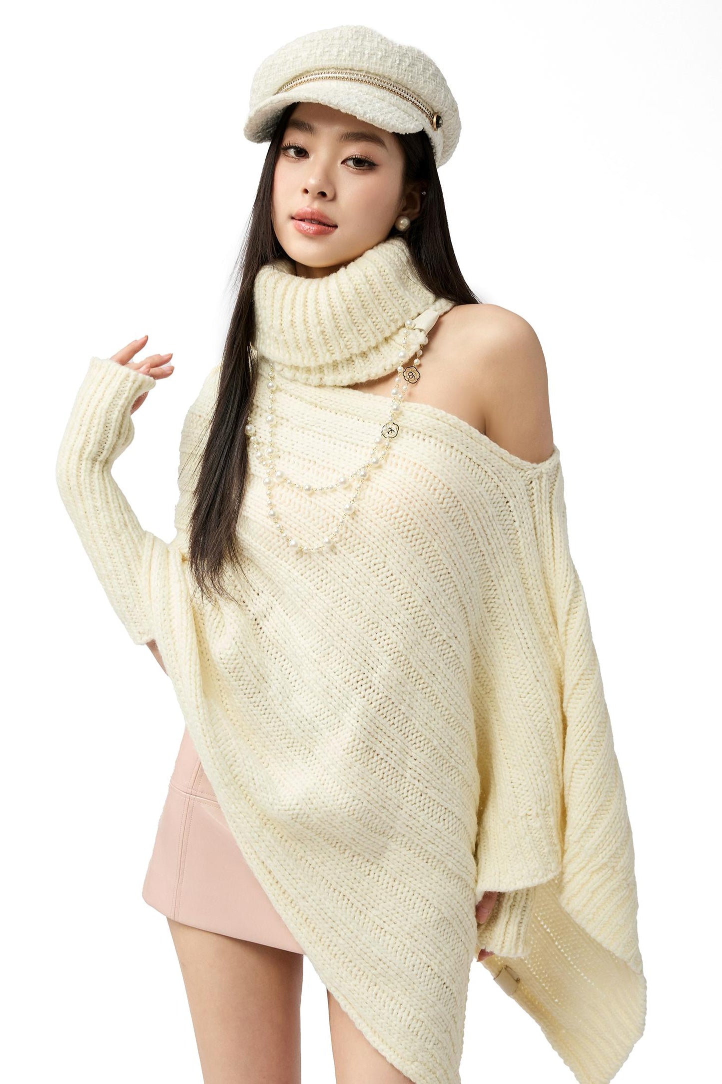 Pure Desire Knit Cloak Set-Up