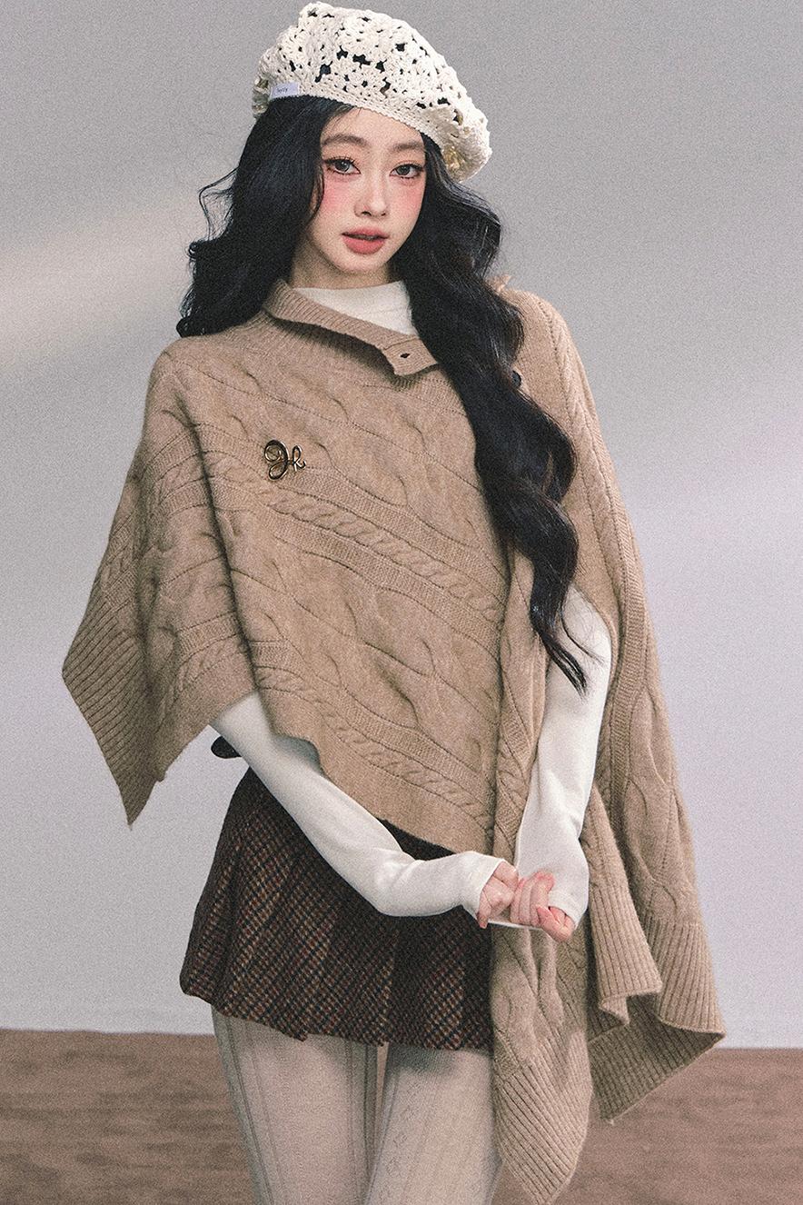 Twist Gray Knit Sweater Cloak