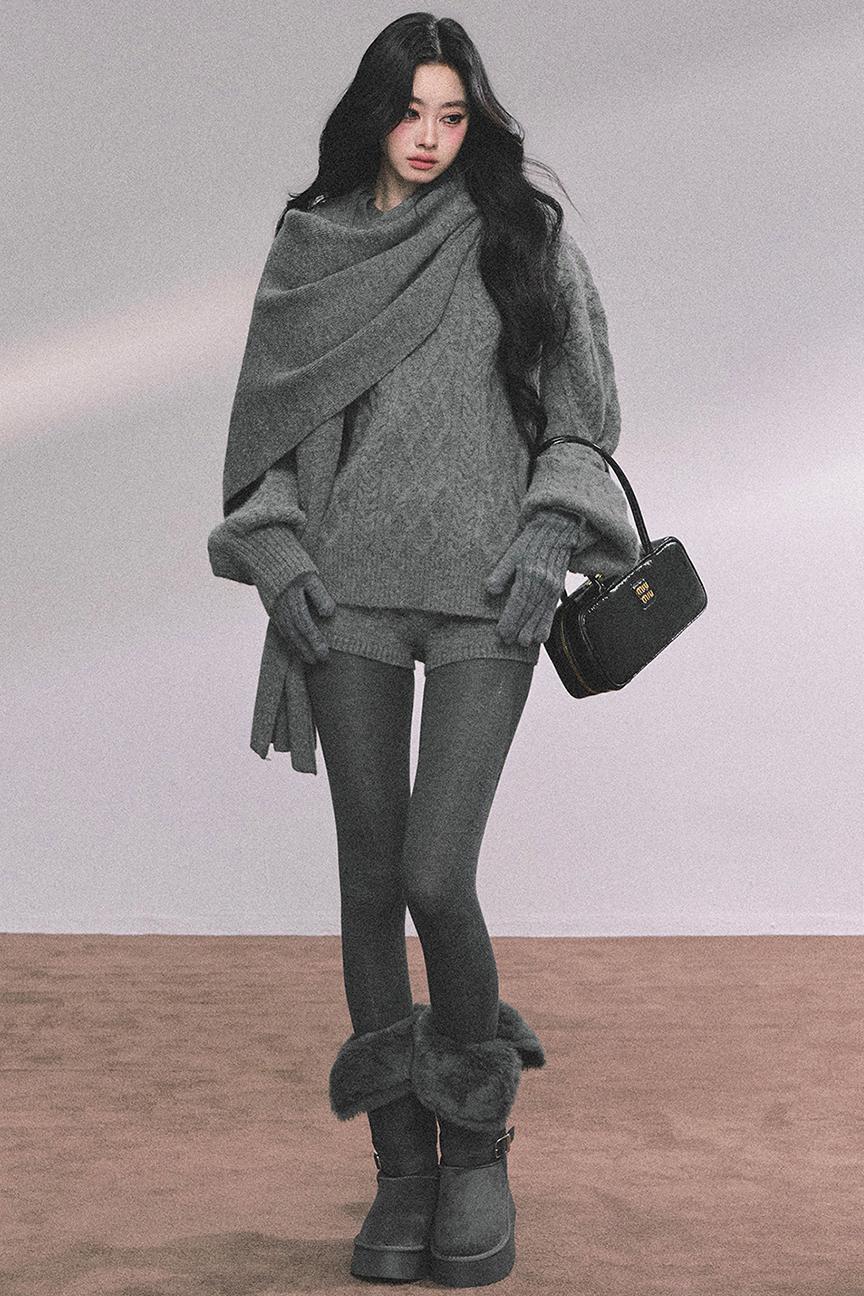 Winter Knitted Scarf Sweater Shorts Set-Up