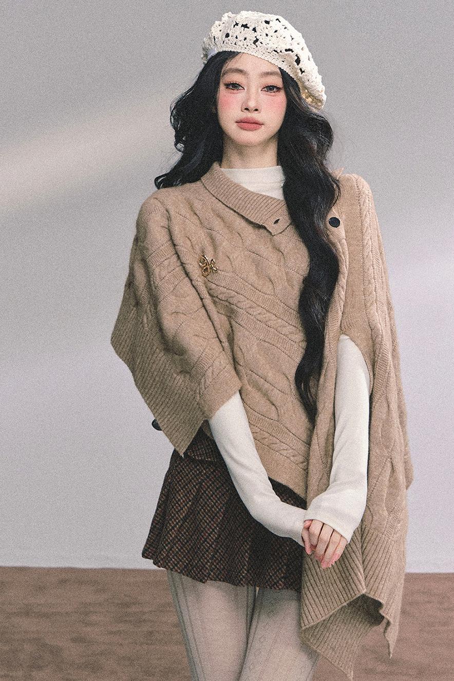 Twist Gray Knit Sweater Cloak