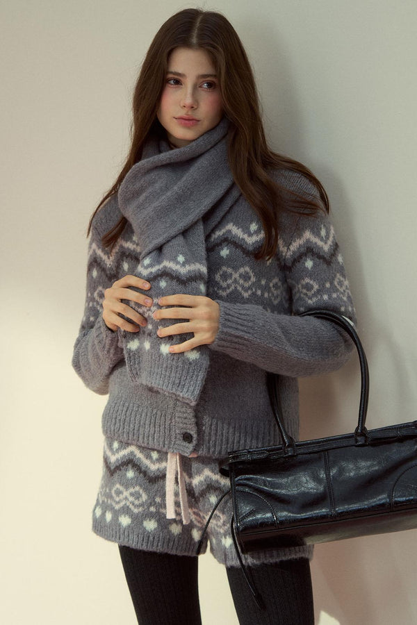 Knitted Jacket And Shorts Scarf Set-Up