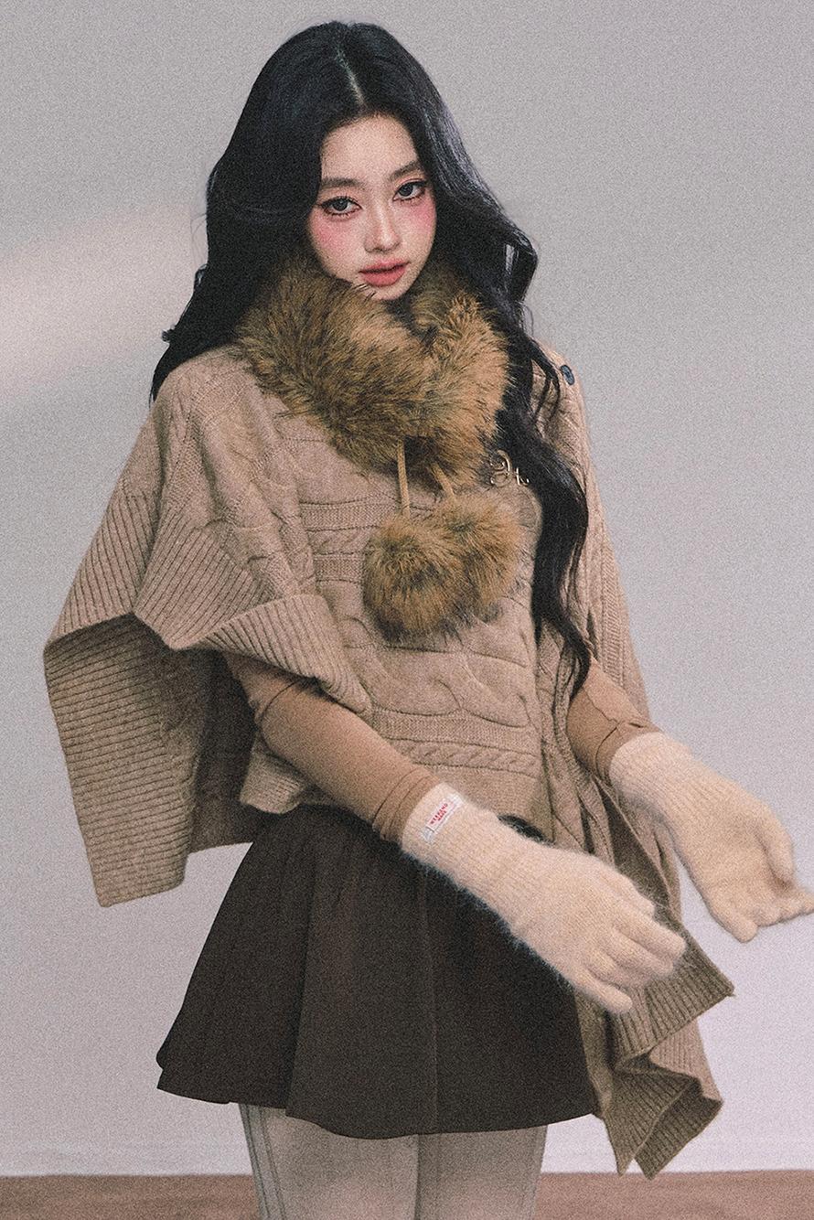 Twist Gray Knit Sweater Cloak