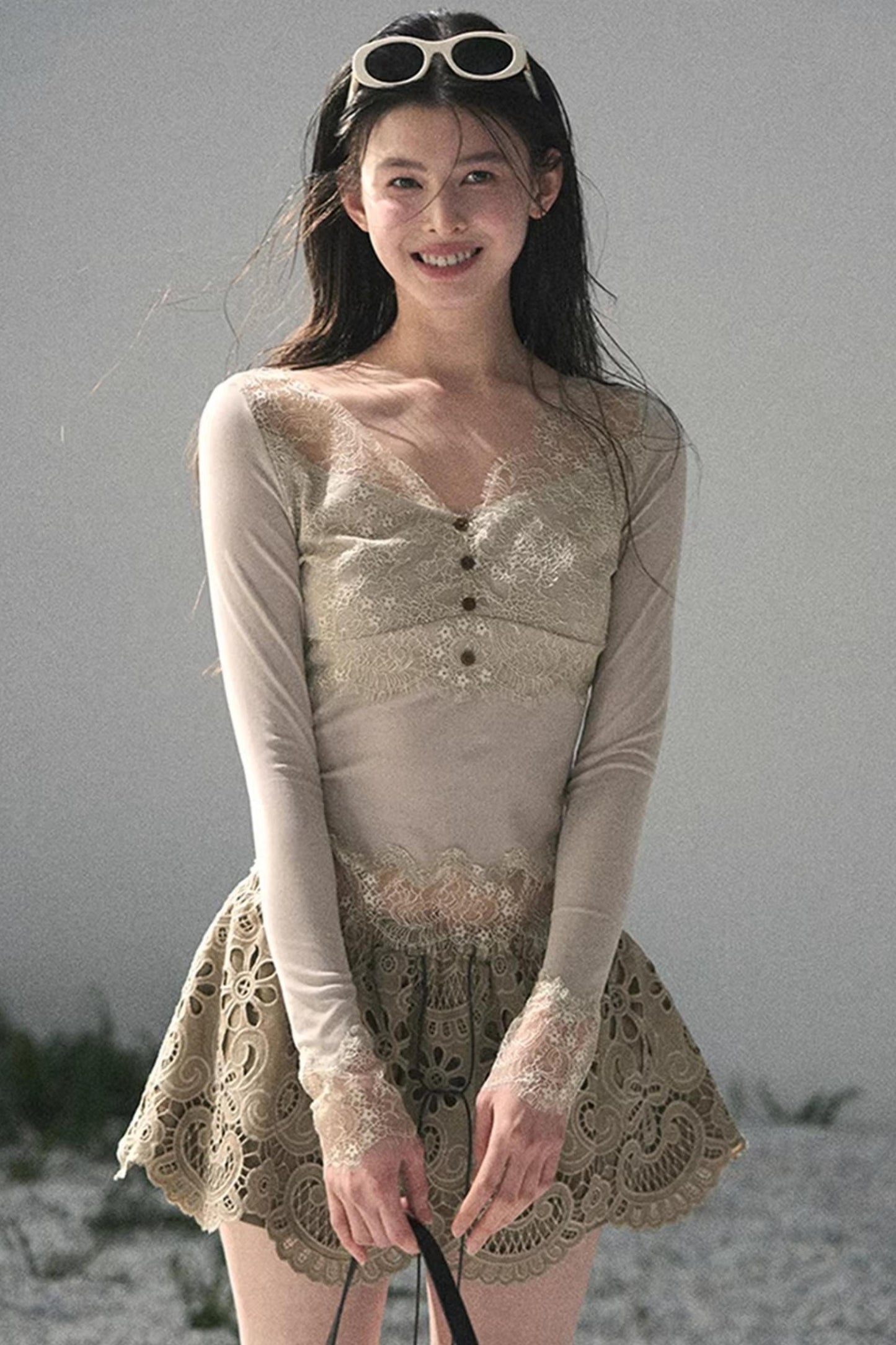 Wind Trace Lace Top
